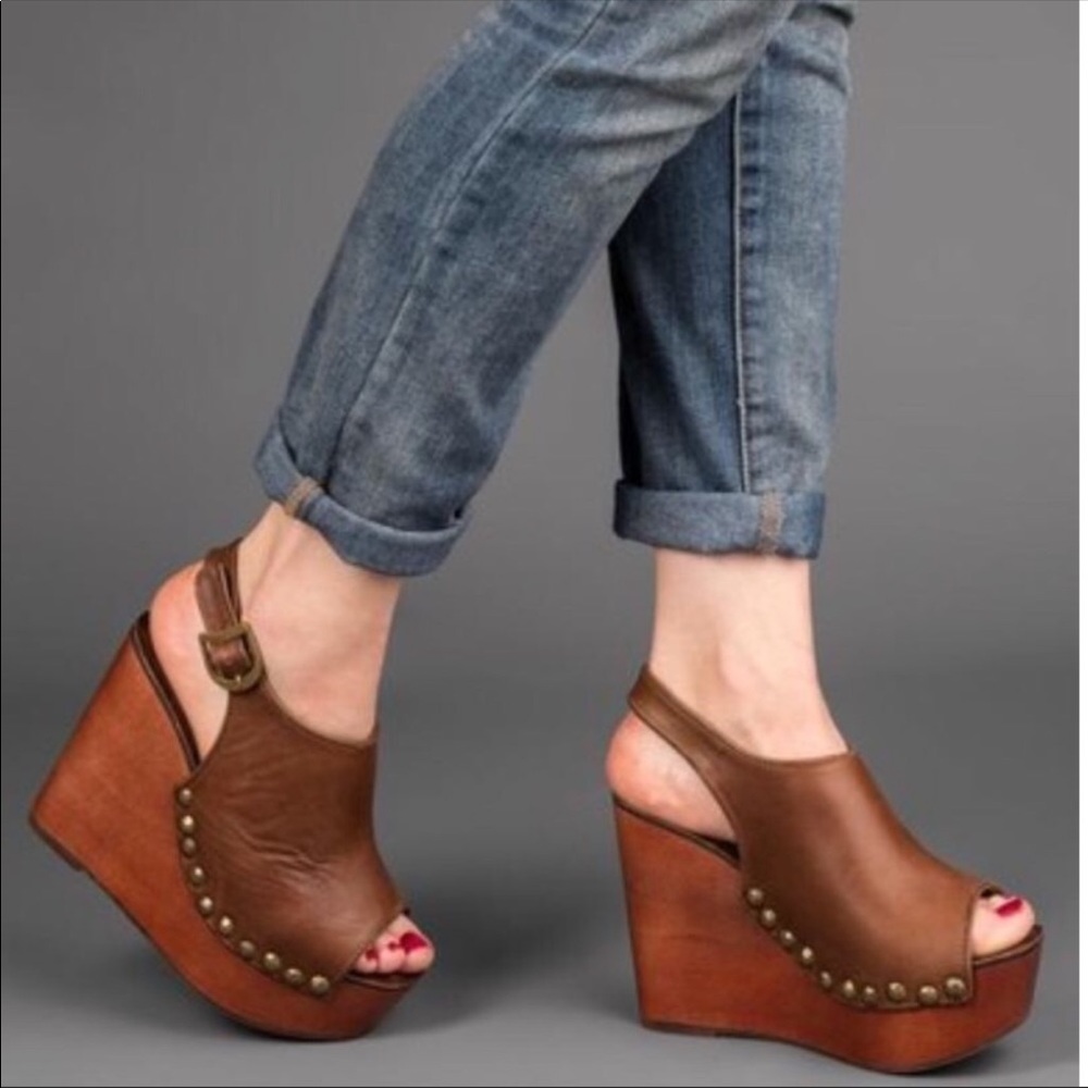 😍😍Jeffrey Campbell wedges